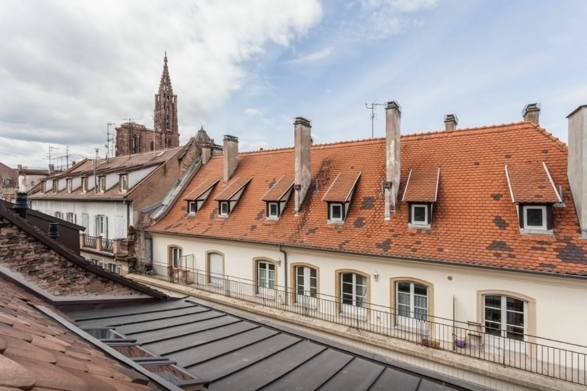 Appartement Typique Et Cosy A Deux Pas De La Cathedrale Strasbourg Exterior photo